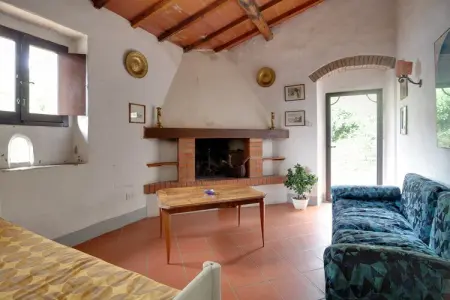 Belvedere Acacie, Ferme rustique à Castelfranco Piandiscò avec vue panoramique - Photo 2