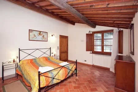 San Martino, Vaste maison de vacances à Bucine avec piscine privée - Photo 4