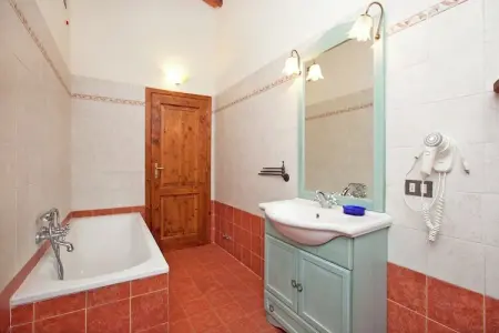 San Martino, Vaste maison de vacances à Bucine avec piscine privée - Photo 5