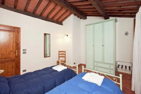 San Martino, Vaste maison de vacances à Bucine avec piscine privée - Photo 14