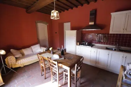 Podere Pulicciano Orciaia, Appartement cosy à Castelfranco di Sopra, pelouse et piscine - Photo 11