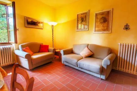 Caprifoglia, Ferme contemporain à Loro Ciuffenna avec piscine - Photo 17