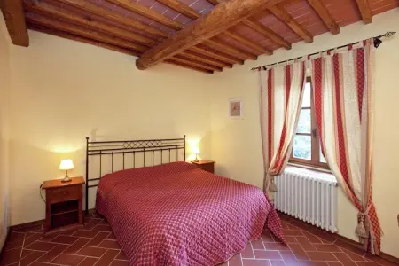 Glici, Ferme contemporain à Loro Ciuffenna avec piscine - Photo 12