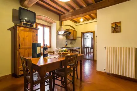 Monna Due, Demeure animée avec piscine partagée à Pian di Sco - Photo 3