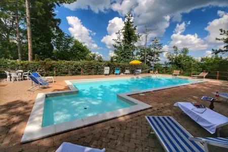 Villa Sole, Villa boutique à Scheggia avec piscine - Photo 1