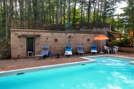 Villa Sole, Villa boutique à Scheggia avec piscine - Photo 8