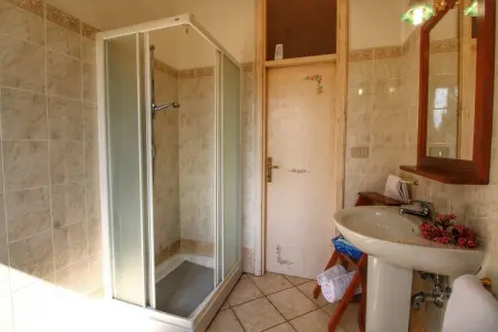 Villa Sole, Villa boutique à Scheggia avec piscine - Photo 25