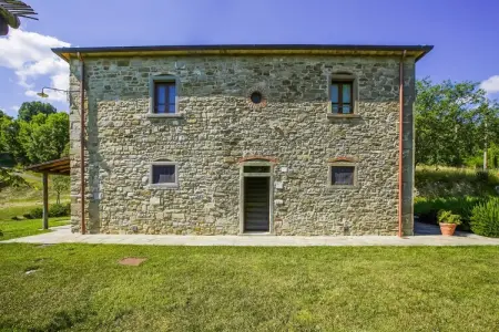 Biancospino, Elégante maison de vacances avec piscine située à Anghari - Photo 1