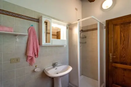 Villa Fiorentino, Une villa pour 8 personnes à Loro Ciuffenna en Toscane - Photo 19