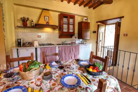 Girasole, Ferme de charme à Radda In Chianti avec piscine - Photo 13