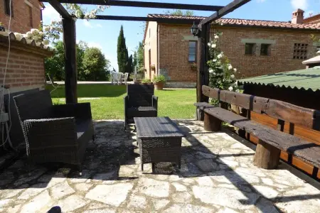 Forno, Ferme au sommet d'une colline à Castelnuovo Berardenga Toscane avec barbecue - Photo 26