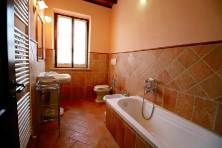 Fuoco, Charmante ferme avec piscine à Asciano - Photo 28