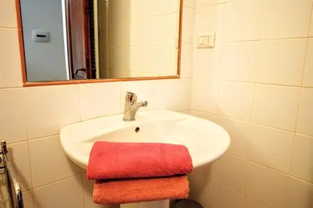 Terra, Ferme ancienne à Asciano avec piscine - Photo 25