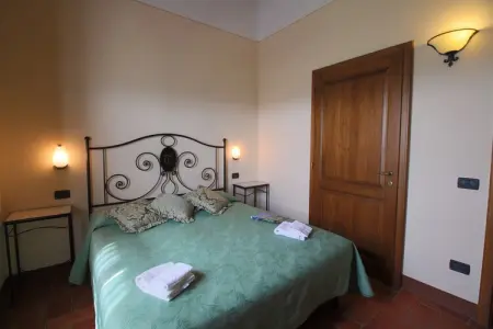 Mimosa, Ferme luxueuse à Montepulciano avec Piscine - Photo 4