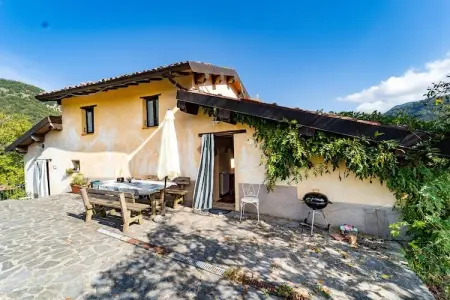 Gite à Fabbriche di Vergemoli(LU), Buffardello del Colle - L208468