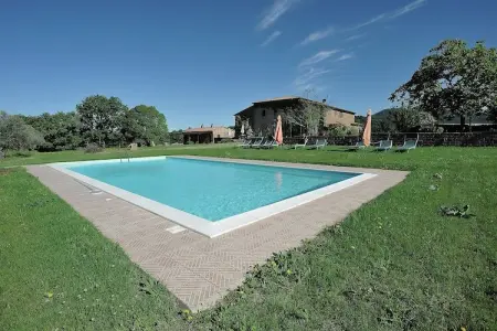 Piano, Ferme traditionnelle à Sorano avec piscine - Photo 12