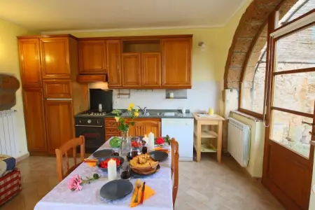 Piano, Ferme traditionnelle à Sorano avec piscine - Photo 16