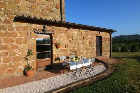 Piano, Ferme traditionnelle à Sorano avec piscine - Photo 20