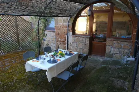 Piano, Ferme traditionnelle à Sorano avec piscine - Photo 25