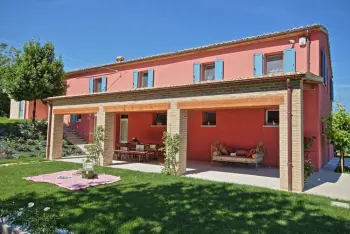 Villa à Fossombrone,Villa Cucco IT-60011-17 N°569281