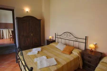 Rosa Gialla, Demeure de vacances à Apecchio avec piscine - Photo 13