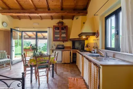 La Cinciallegra, Belle maison de vacances près de Cagli avec piscine - Photo 4