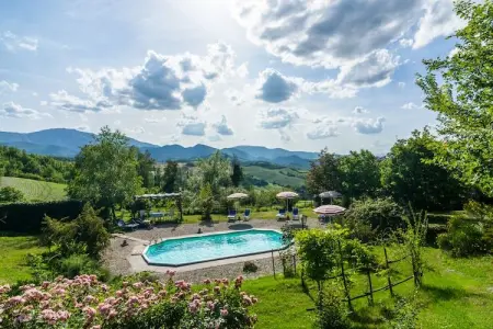 La Cinciallegra, Belle maison de vacances près de Cagli avec piscine - Photo 10