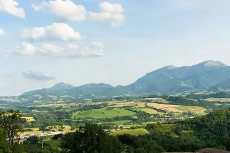 La Cinciallegra, Belle maison de vacances près de Cagli avec piscine - Photo 33