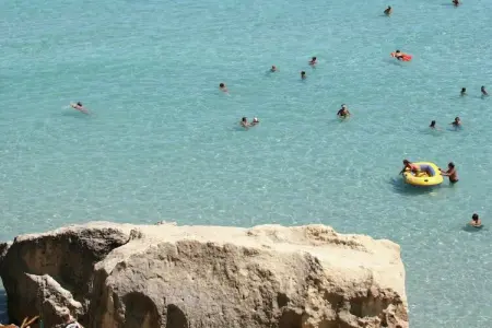 Quattro Colonne Uno con Piscina, Appartement moderne situé près de la mer dans le Salento - Photo 17