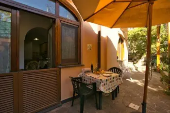 Province de Naples, Maison à Sorrento, Rosa IT-80067-13 N°247896