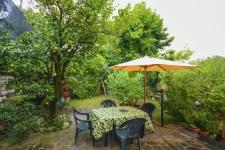 Rosa, Magnifique manoir à Sorrento avec jardin - Photo 19