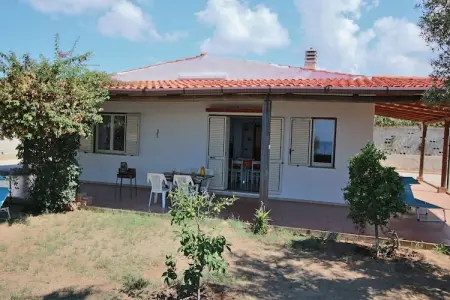 Olivia, Maison de vacances confortable à Ricadi près de la mer - Photo 3