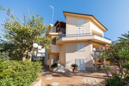 Timpi Russi Bilo Mansarda, Maison de vacances ensoleillée à Sciacca avec balcon - Photo 5