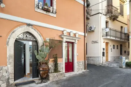 Huisje in Taormina,Miseria e Nobiltà IT-98039-19 N°558815