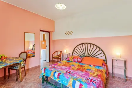 Vento del Mare, Belle maison de vacances à Gioiosa Marea avec piscine - Photo 5