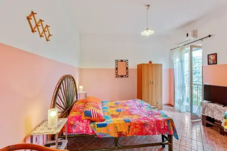 Vento del Mare, Belle maison de vacances à Gioiosa Marea avec piscine - Photo 18