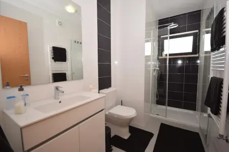 Casa Rozie, Maison de vacances moderne à Famalicão Nazaré avec piscine - Photo 26