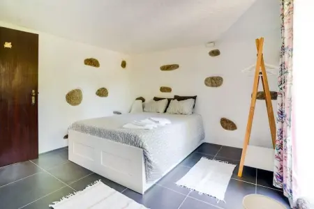 Serrado de Bouças, Gîte de charme avec piscine commune situé à Penafiel - Photo 5