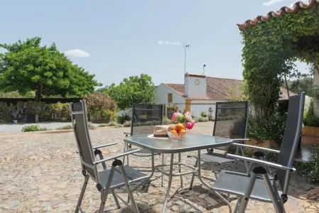 Casa do Forno de Pão, Maison à Montemor-o-Novo Alentejo avec piscine partagée - Photo 5