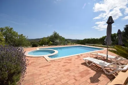 Quinta Amarela XXL, Charmante demeure avec piscine privée à Loulé, en Algarve - Photo 10