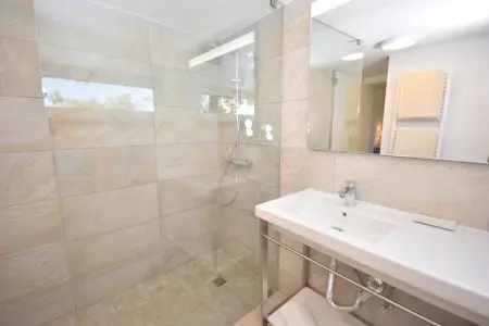 Quinta Amarela XXL, Charmante demeure avec piscine privée à Loulé, en Algarve - Photo 24