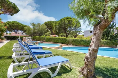 Vivenda Maximino, Magnifique villa à Vilamoura avec barbecue et piscine privée - Photo 5