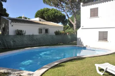 Villa à Vilamoura, Vivenda Puro PT-8125-39 N°350049