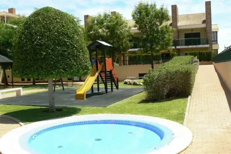 Los Olivos del Golf, Luxueuse maison de vacances à Quarteira Algarve avec jacuzzi - Photo 3