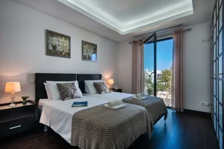 Prixy, Villa de luxe à Tavira avec piscine chauffée - Photo 3