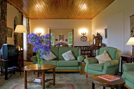 Quinta das Colmeias House, Belle Villa située à Santo António da Serra avec barbecue - Photo 1