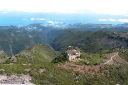 Quinta das Colmeias House, Belle Villa située à Santo António da Serra avec barbecue - Photo 26