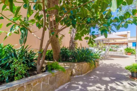 Can Pedro Ros, Chalet de style à S'Illot-Cala Morlanda avec balcon - Photo 5