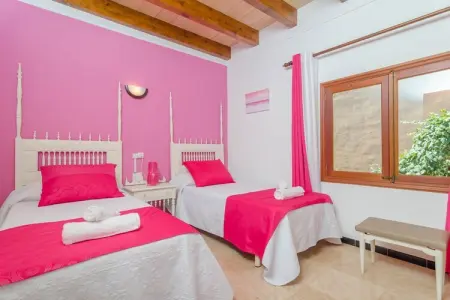 Can Pedro Ros, Chalet de style à S'Illot-Cala Morlanda avec balcon - Photo 13