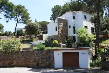 Casa Rey, Maison de vacances avec piscine, grand jardin avec piscine et belle vue à Begur - Photo 5